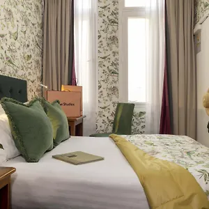 *** Hotel Le Regent France